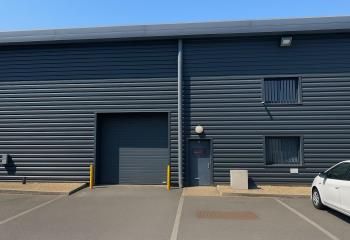 Cellule d'activité à vendre Orvault - Proche échangeur porte d'Orvault