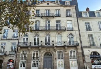 Vente bureaux Nantes - Proximité transports en commun et parking