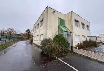 Location bureaux Treillières - Proche N137 et périphérique de Nantes