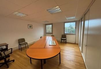 Vente bureaux Nantes centre - Proche transports en commun