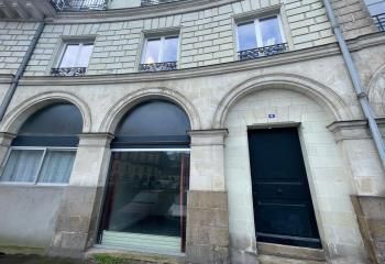 Location bureau Nantes centre - Proche bus, tramway et gare