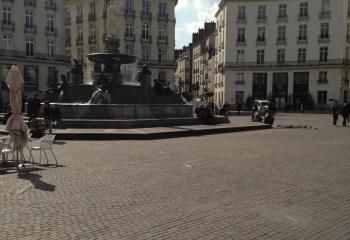 Local commercial à louer Nantes - Centre-ville, transports en commun