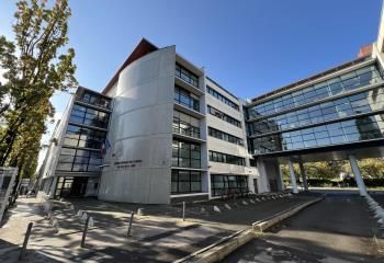 Location bureaux Nantes centre - Proche tram et bus