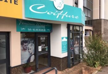 Location local commercial Nantes centre - Rue passante