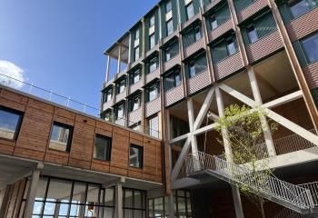 Location bureaux Nantes République - Busway ligne 5 et arrêt République