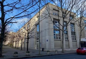 Location bureau Montpellier - Quartier Antigone - Proche tram et services