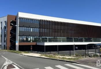 Location bureaux Mérignac - Proche Pôle Santé, sortie 12, face à la clinique du sport