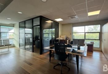 Location bureaux Floirac - Zone d'activité des Mondaults, sortie 24