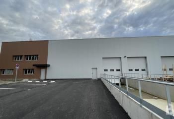 Local d'activité à louer Carbon-Blanc - Proche bus Carbouney