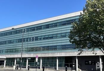 Location bureaux Bordeaux - Quartier Ravezies, proche tramway