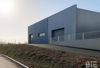 Location local d'activité Tresses - Proche N230