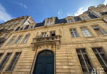 Location bureau Bordeaux centre - Proche tramway et parking Pey Berland