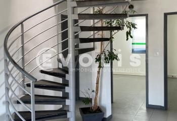 Location bureaux Graveson - Proche Avignon et gare TGV