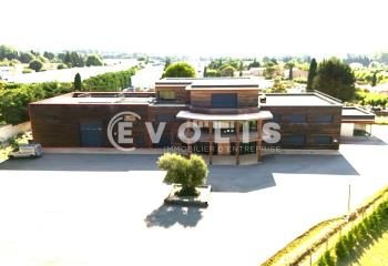 Location entrepôt Saint-Rémy-de-Provence - Proche bus et autoroute A7