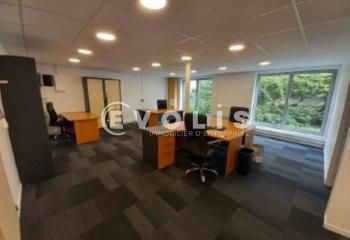 Bureau à louer Boves - Proche autoroutes A1, A16, A29