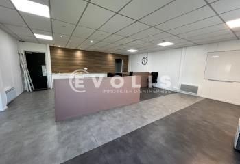 Location bureaux Neuilly-Plaisance - Proche RER A et bus