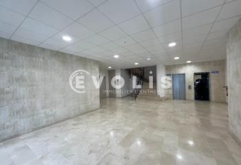 Location bureaux Rosny-sous-Bois - Proche A86, RER et bus