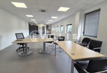 Location bureaux Bussy-Saint-Georges - Proche A4 et RER A
