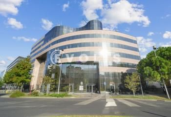 Location bureaux Noisy-le-Grand - Quartier Mont d'Est, proche RER