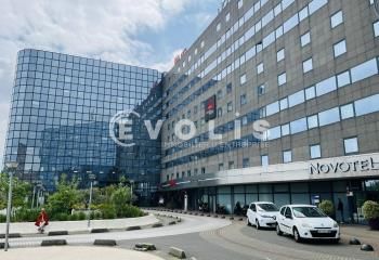Location bureaux Noisy-le-Grand - Proche RER, autoroute et bus