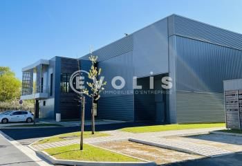 Bâtiment indépendant neuf à vendre Chanteloup-en-Brie - Proche RER A