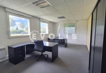 Location bureau Magny-le-Hongre - Proche A4 et RER A