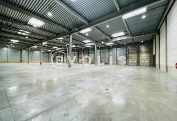 Location cellule d'activité Combs-la-Ville - Proximité A5 et N104