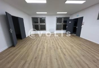 Location bureaux Torcy - Proche RER A et autoroute A4