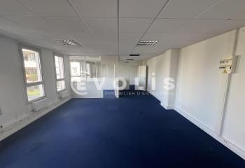 Location bureau Noisy-le-Grand - Proche RER A et autoroutes A4/A86