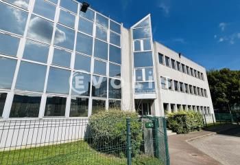 Location bureaux Noisiel - Proche RER A et bus