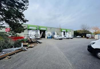 Location local d'activité Saint-Thibault-des-Vignes - Proximité Francilienne N104
