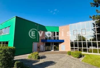 Locaux d'activité à louer Parc de l'Esplanade - Proximité A104
