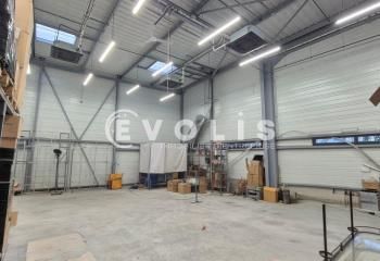 Vente locaux d'activité Bailly-Romainvilliers - Proximité A4 et RER A