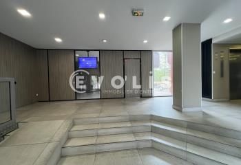 Location bureau Maisons-Alfort - Proche métro ligne 8 et centre commercial