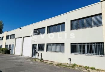 Locaux d'activité à louer Emerainville - Proche Francilienne N104