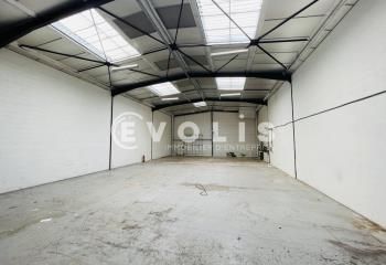 Location local d'activité Pontault-Combault - Proche Francilienne N104