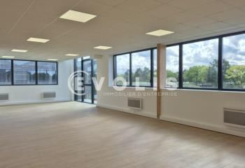 Location bureaux Serris - Proche A4, RER et gare TGV