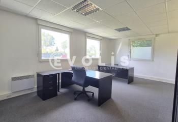 Location bureau Magny-le-Hongre - Proche A4 et RER A Chessy