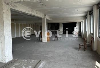 Bureaux à louer Montreuil - Métro Mairie et bus Général de Gaulle