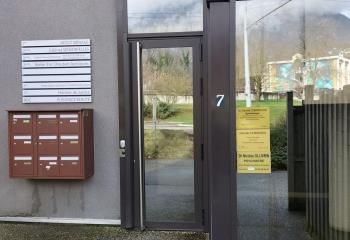 Bureaux à vendre Meylan - proche axes autoroutiers et bus