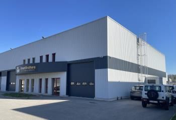 Local d'activité à louer Le Versoud - Proche échangeur St Ismier