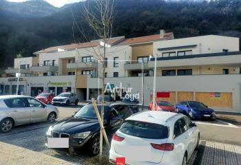 Location local commercial Noyarey - Nouveau centre