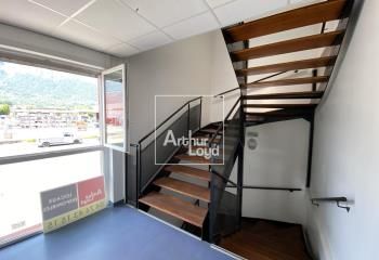 Location bureaux Crolles - Proche A41 et bus 84, C10, C11