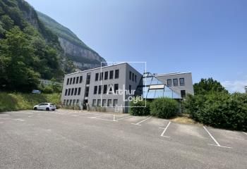 Bureaux à louer Sassenage - Proximité bus express Grenoble