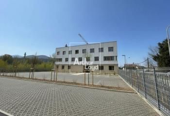 Bureaux à louer Saint-Martin-d'Hères - Tram, bus et rocade sud