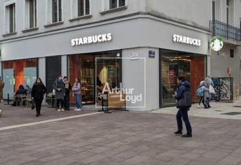 Location local commercial Grenoble centre - Place Grenette