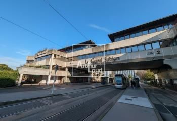 Bureaux à vendre La Tronche - Tram B, bus et autoroute