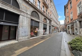 Location local commercial Grenoble hypercentre - Rue Lafayette