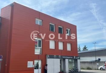 Bureaux à louer Crolles - Proche bus et autoroute A41
