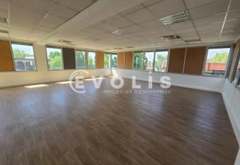 Location bureaux Massy - Proche bus, tram, RER, TGV et autoroute